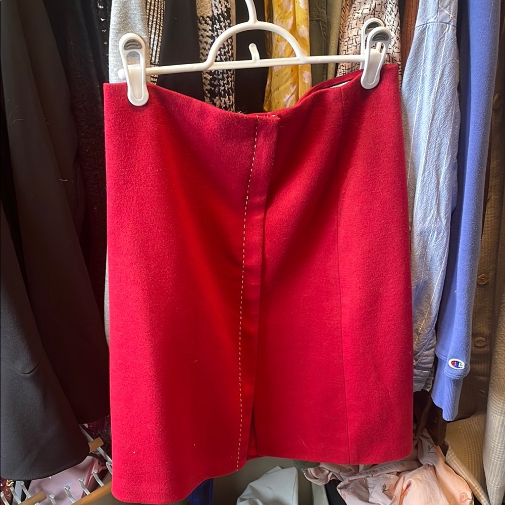 115. BCBG Red Pencil Skirt Knee-Length Workwear